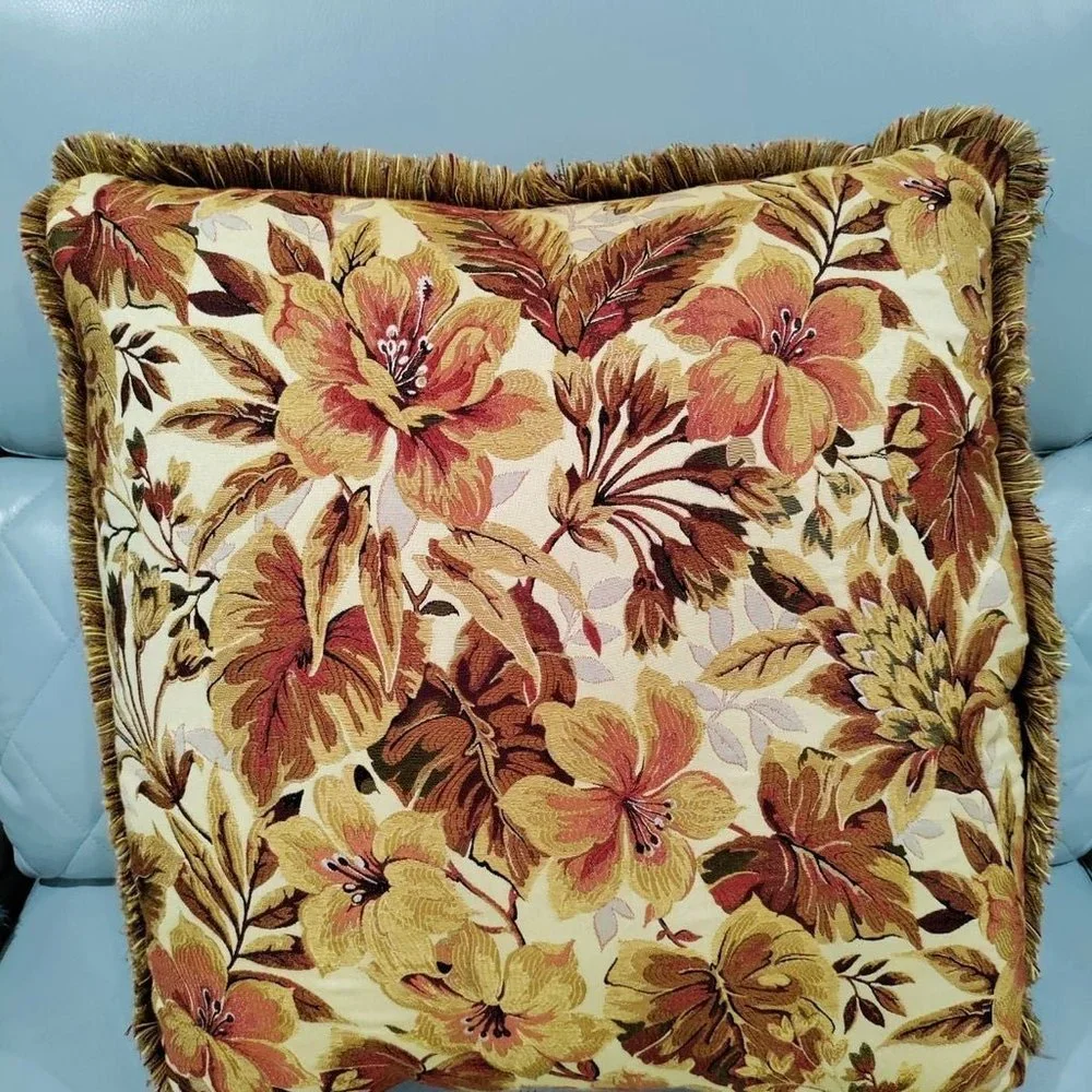 Flower Print Accent Pillow Set